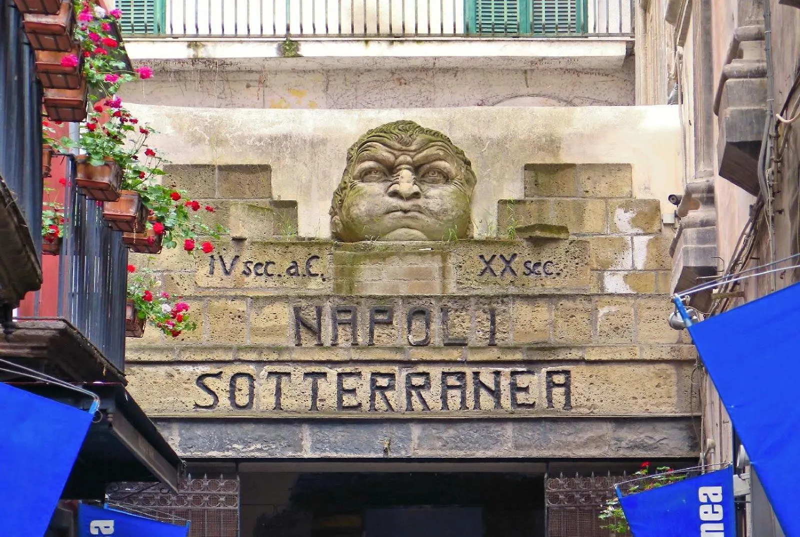 Minerva Apartment Naples Italy